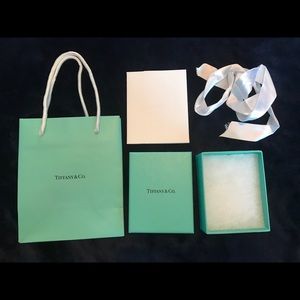 Tiffany & Co Gift box set w/Bag (Set1)